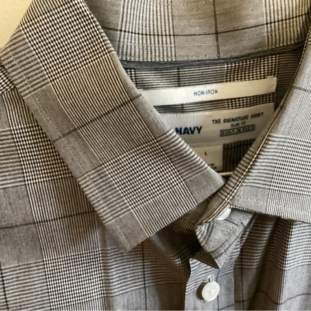 Bundle of 5 Men’s Old Navy Dress Shirts in size large - Picture 1 of 10